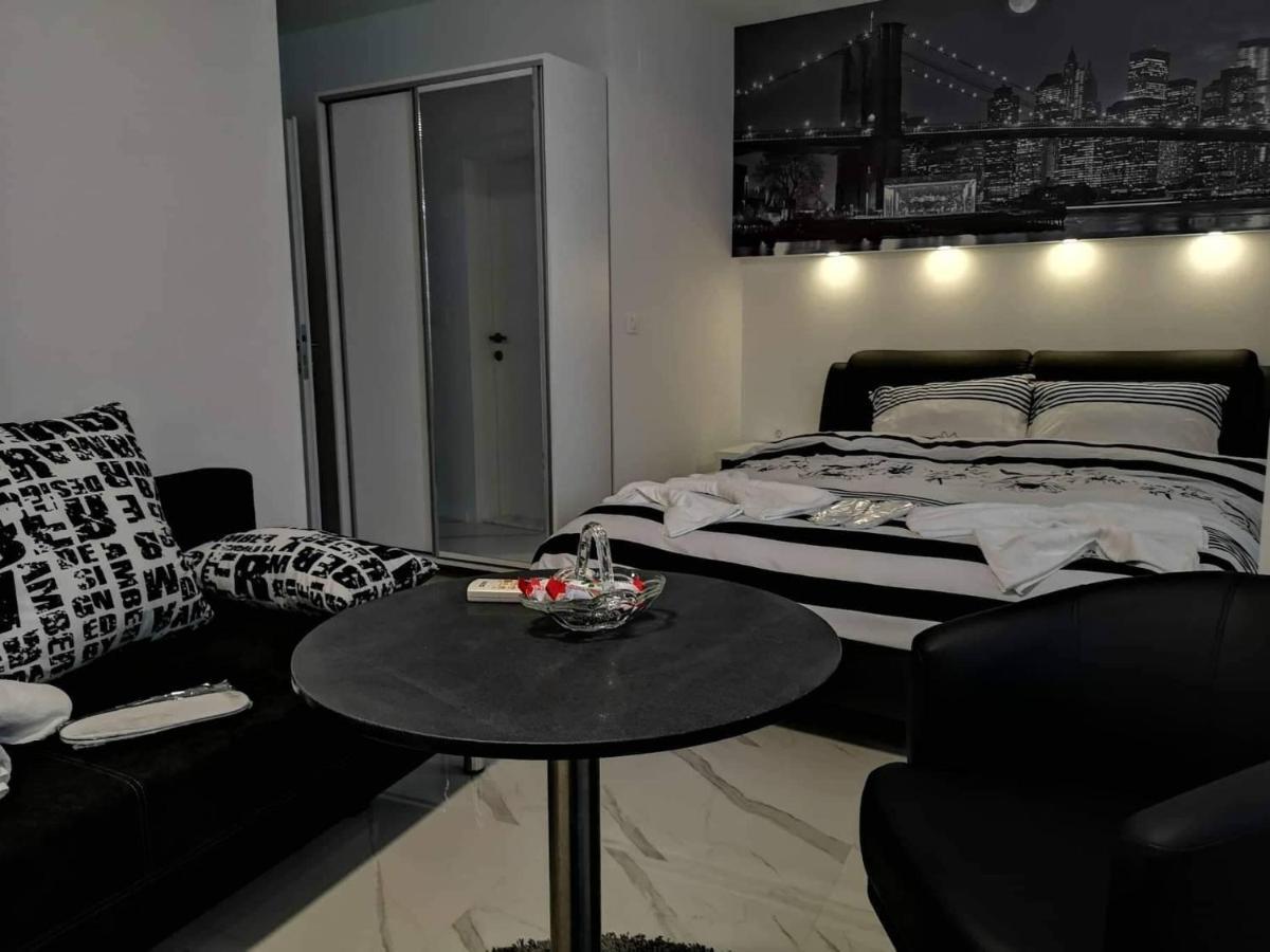Villa Fortuna Ohrid Bagian luar foto