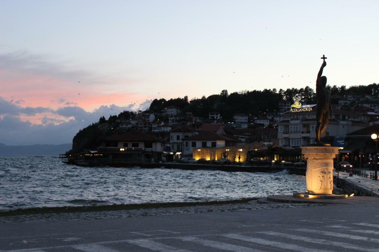 Villa Fortuna Ohrid Bagian luar foto